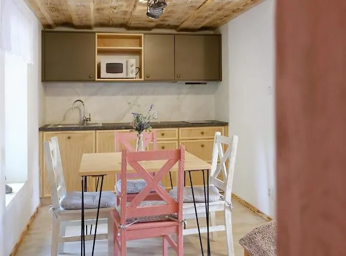 Guest house - Vinarstvi Hanus 3*