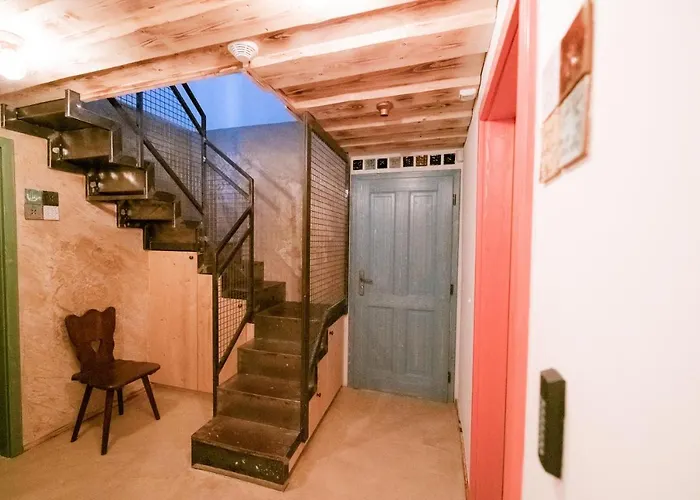 - Vinarstvi Hanus Guest house Blucina